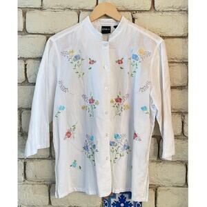 Vintage ERIKA White Floral Embroidered Linen-Cotton Blouse - Size Medium